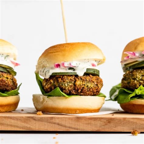 Crispy Falafel Sliders With Lemon Herb Mayo