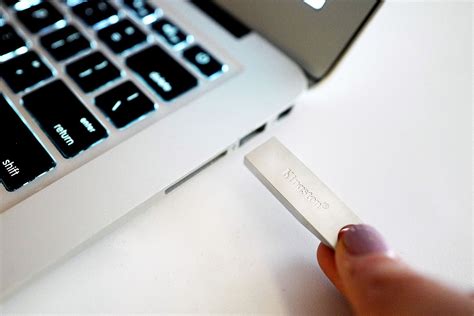 The 10 Best Usb Flash Drives Of 2021