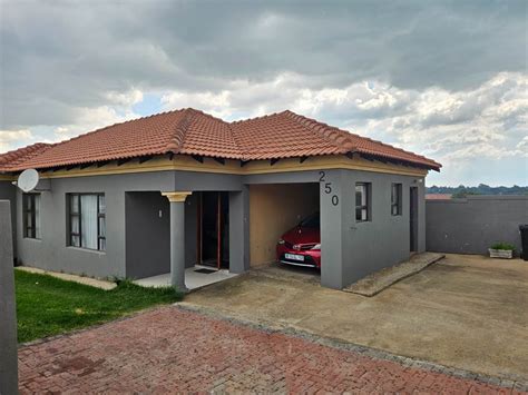 4 Bed House For Sale In Munsieville South T4471602 Private Property