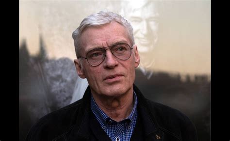Сын актёра Бориса Щербакова заявил, что отца увезли на скорой