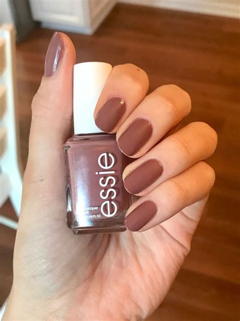 Fall Nails Essie Clothing Optional Perfect Fall Neutral Nail Color Nail Colors Neutral