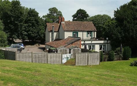 Monkton Inn West Monkton © Derek Harper Geograph Britain And Ireland