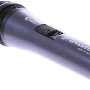 Sennheiser E S Handheld Cardioid Dynamic Microphone With Reverb