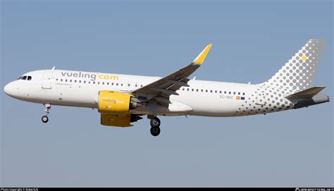 EC NDC Vueling Airbus A320 271N Photo By RobertLN ID 1404436