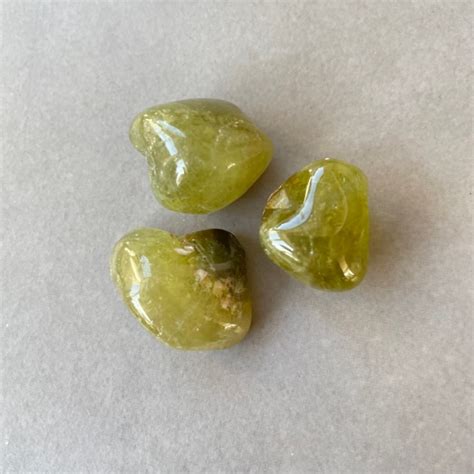 Garnet Green Tumbled The Crystal People