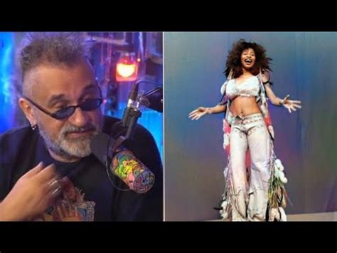 Opinião do Regis Tadeu sobre a cantora Chaka Khan YouTube