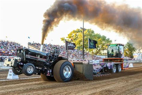 Badger State Truck And Tractor Pull Dodge County Fairgrounds