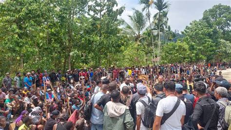 Membuka Jalan Tikus Lucas Enembe Ke Papua Nugini Lewat Jalur Mana