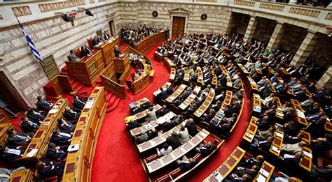 Greek Parliament Passes New Migration Code - GreekReporter.com