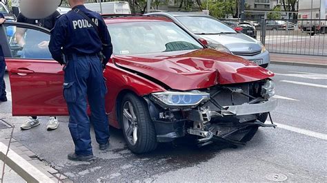 Wjecha W Policjant W Na Deptaku Na Chmielnej By Pijany I Nie Mia