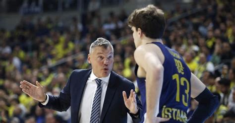 Ko Jasikevicius Ve Tar K Efes Derbisi Ncesi Konu Tular Basketbol Haber