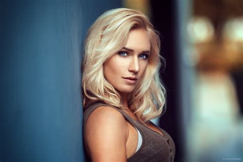 Blonde Women Depth Of Field Face Blue Eyes Eva Mikulski Portrait