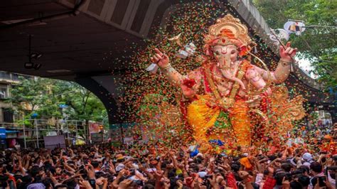 A Ganesha Visarjan Procession In Mysore Indic Today