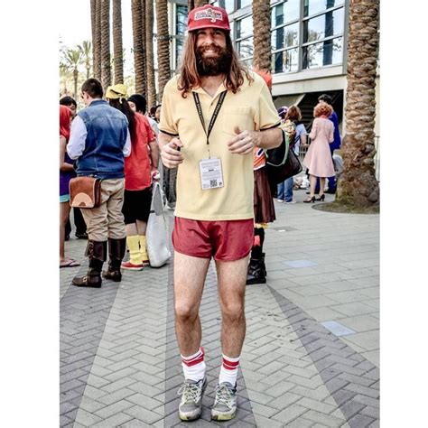 DIY Forrest Gump Costume | Running costumes diy, Forrest gump running costume, Forrest gump costume