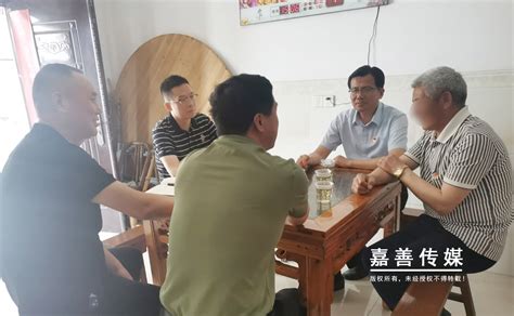 【奋斗百年路 启航新征程·学党史 悟思想 办实事 开新局】县领导分组开展“守根脉、保平安、办实事”网格大走访活动