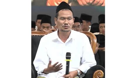 Gus Baha Dan Cak Imin Ngobrol Di Pesantren Solo Apa Yang Diobrolkan