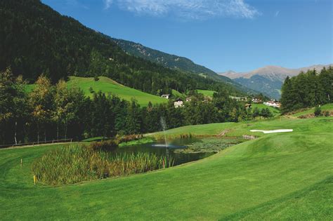 Golfhotel in Meran Golfparadies in Südtirol