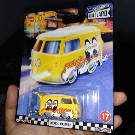 RARE Kool Kombi Moon Eyes Boulevard Yellow Ban Karet Base Besi Made In