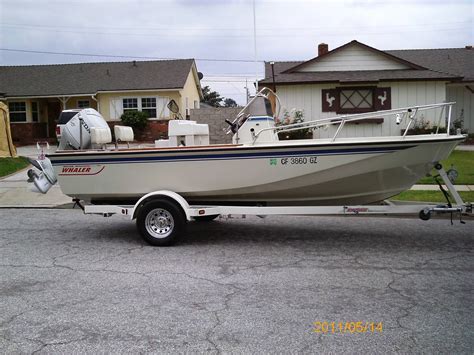 boston whaler outrage 18 | Bloodydecks