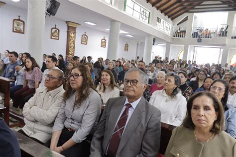 Familias se prepararán para la entronización del cuadro del Sagrado