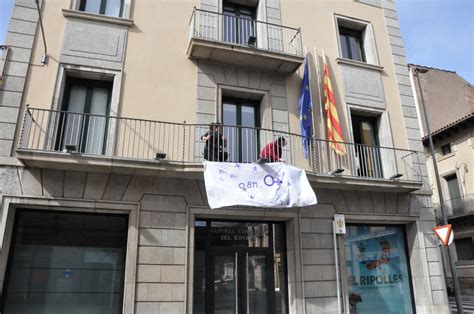 El Consell Comarcal Del Ripoll S Se Suma A Les Commemoracions Del Dia