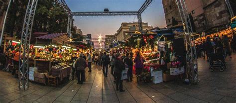 Barcelona Christmas Market - Sant Jordi Hostels