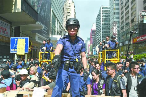 港媒：黄之锋等或今日被提堂 或被控藐视法庭妨碍公务凤凰资讯