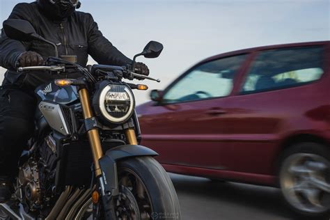 Zdjęcia Honda CB R Honda CB R wszechstronny naked z rodziny Neo Sports Cafe na zdjeciach