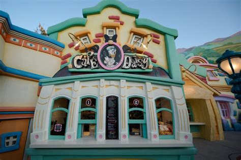 Cafe Daisy Menu Toontown Disneyland