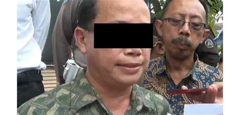 Sebar Hoax Dan Ujaran Kebencian Di Fb Mantan Guru Di Sidoarjo Jadi