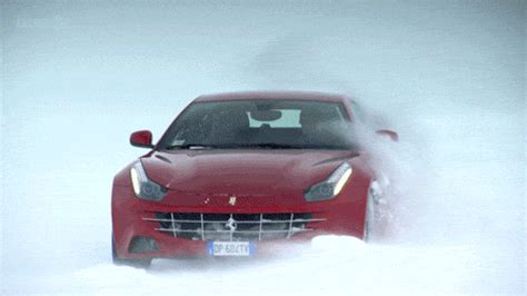 Ferrari Ff S Find And Share On Giphy