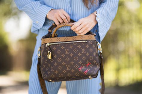 Fashion Frontier Second Hand Louis Vuitton Handbags For Sale Used Louis Vuittons Crossbody Bags