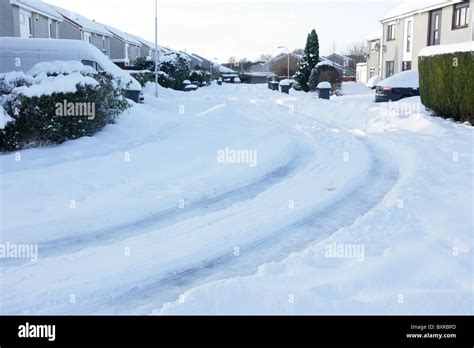 Scottish Street Snow Hi Res Stock Photography And Images Alamy