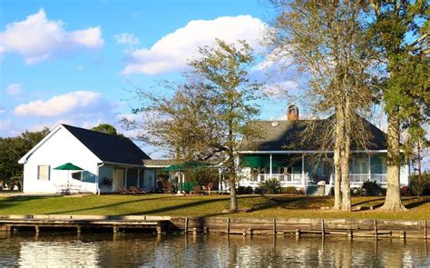 A Chateau on the Bayou Bed & Breakfast | Louisiana