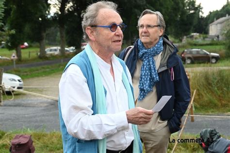 Avec Le Retrait De Cheyne Editeur En Une Page Va Se Tourner Aux