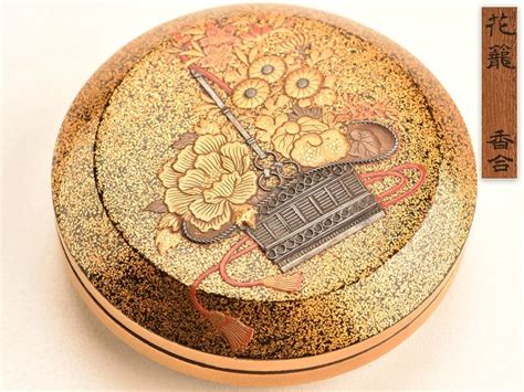 Yahooオークション 【流】時代漆器 江戸時代 本金上手花籠蒔絵香合