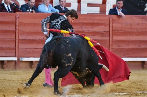 Fotos S Bado De Toros En Jerez Con El Juli Manzanares Y Roca Rey