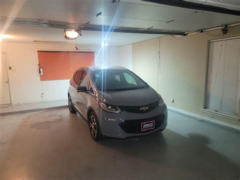 Got a 2020 Bolt Premier (w/ ChargePoint Charger) : r/BoltEV