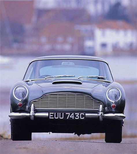 1965 Aston Martin DB6 Wallpapers [HD] - DriveSpark