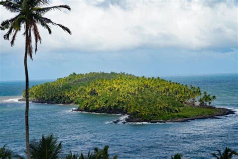 Day 8 Devils Island The Inside Cabin Exploring The World From The