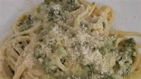 La Carbonara Sbagliata Con Asparagi Un Piatto Vegetariano Youtube