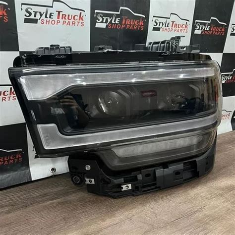 Farol Dodge Ram 2500 E 3500 2019 2023 Mascara Negra