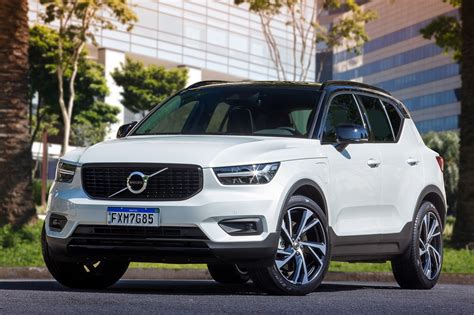 Volvo Present Al Xc T Plug In Hybrid R Design Motorsports