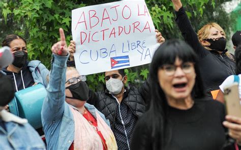 Gobierno De Amlo Otorga Refugio A Casi Mil Cubanos El Sol De Toluca