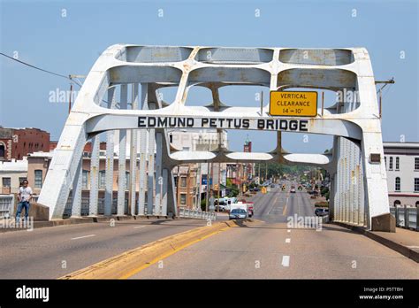 Edmund Pettus Bridge Hi Res Stock Photography And Images Alamy