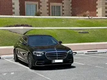 Mercedes-Benz S450 Black Sedan For Rent in Qatar