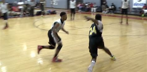 Branden Key with the SICK Crossover into Shammgod Move & Finish ...