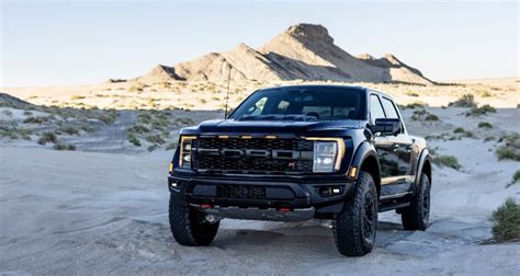 10 Sick Facts About The New Ford F-150 Raptor R