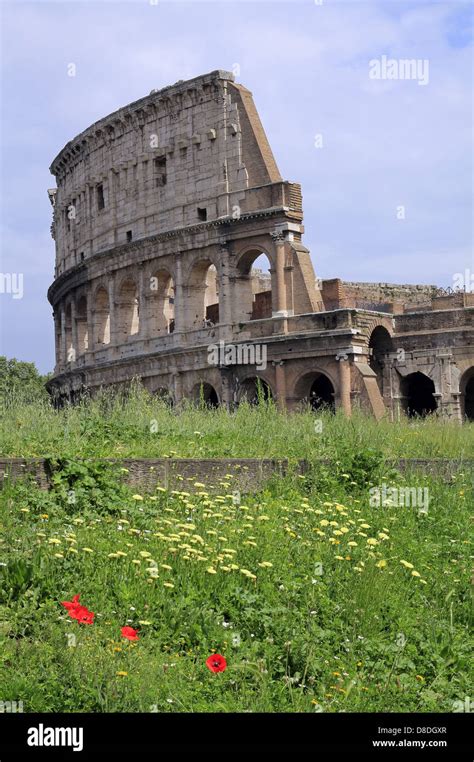 Roman Colosseum Flowers Hi Res Stock Photography And Images Alamy