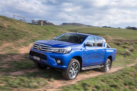 New Toyota Hilux Ute Review 2016 — Auto Expert by John Cadogan - save ...